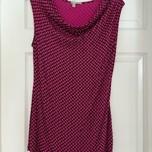 Halogen fuchsia color top